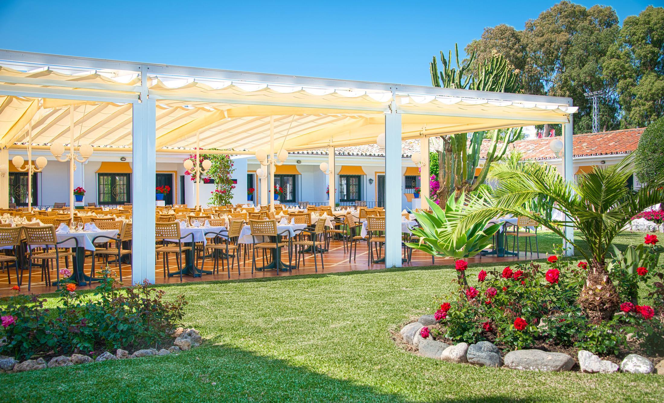 Hotel Globales Pueblo Andaluz San Pedro de Alcantara